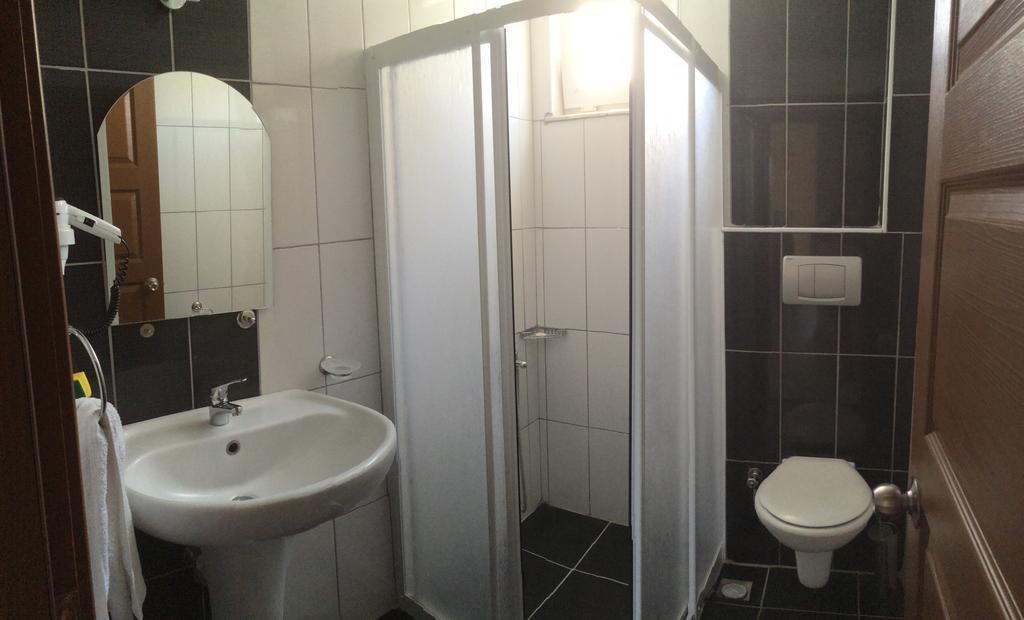 Yucesan Hotel Авсалар Екстериор снимка