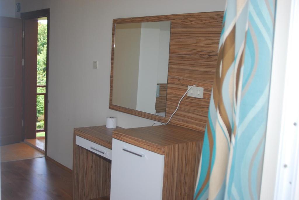 Yucesan Hotel Авсалар Стая снимка